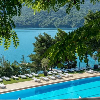 Lakeside Chalets Complex Swimming pool by the Serre-Ponçon Lake.jpg